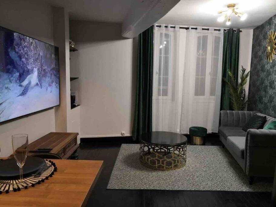 Loveroom La Parenthese D 'Auxerre Zewnętrze zdjęcie