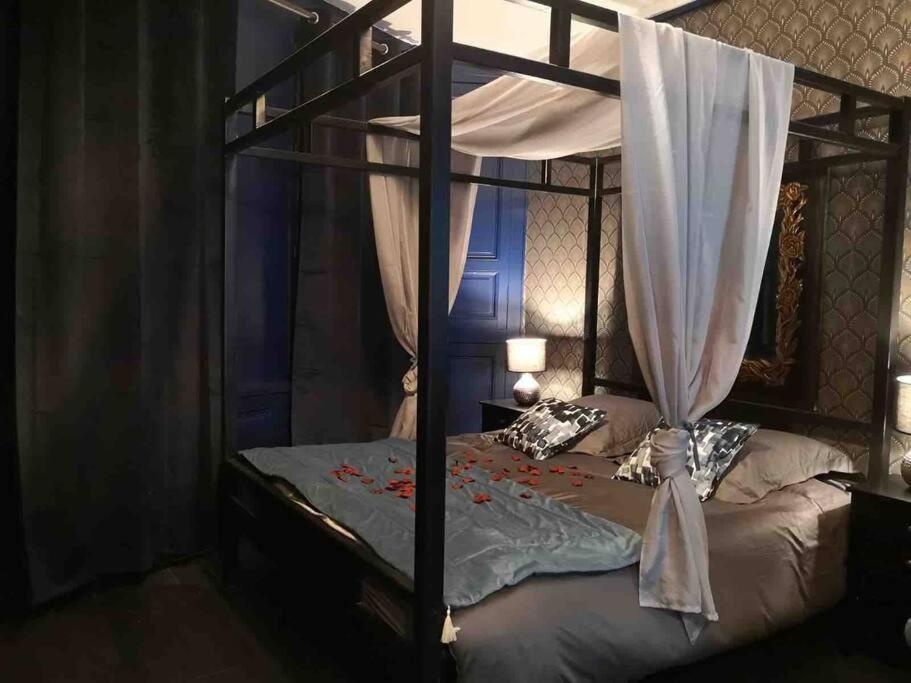 Loveroom La Parenthese D 'Auxerre Zewnętrze zdjęcie